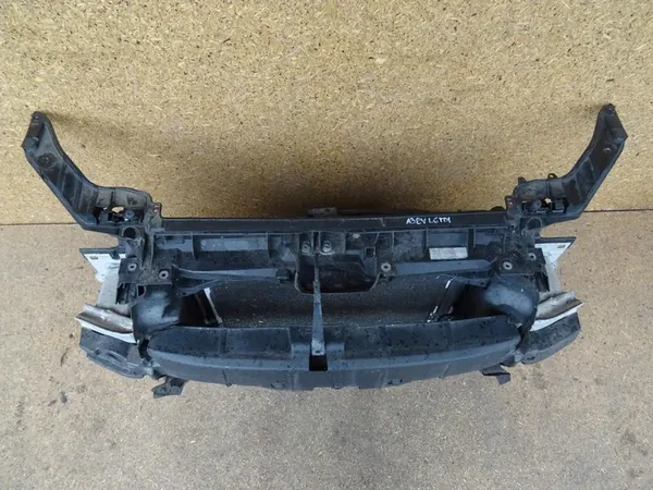 AUDI A3 8V Etuosa 1.6 TDI OEM LZ9Y image 4