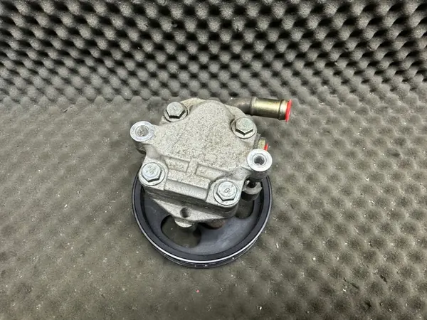 Bomba de direção assistida Volkswagen Touareg OE 07D145256E image 3