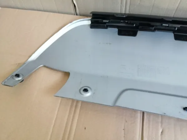 Jaguar E-Pace stötfångarlist OEM J9C3-17F011-A Begagnad image 5