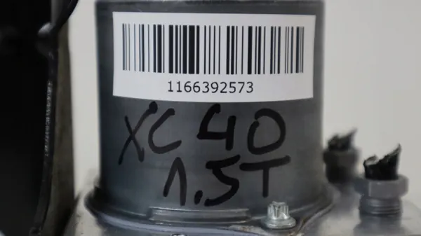 Bomba ABS Volvo XC40 OEM 32281471 - Usado image 7