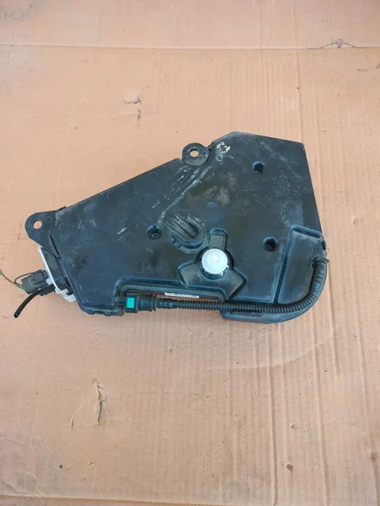 FAP Fluid Tank Citroen C4 DS4 Peugeot 308 3008 image 2
