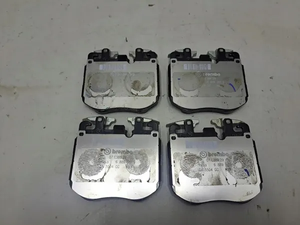 Pastilhas de travão dianteiras BMW OEM 6889585 - Usadas image 3