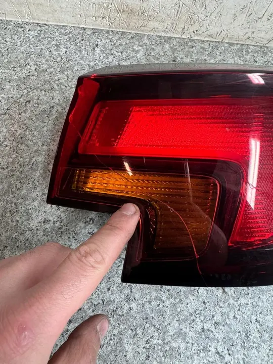 Luz trasera derecha Astra K 2015-2022 image 4