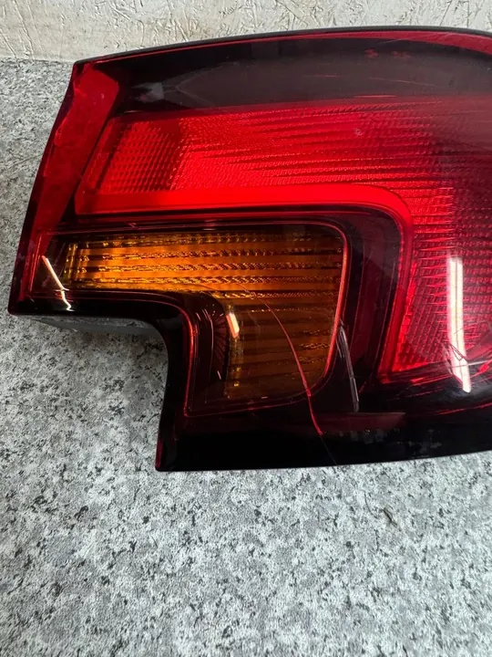 Luz trasera derecha Astra K 2015-2022 image 5