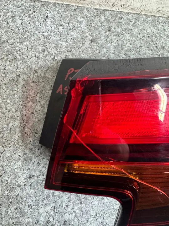 Luz trasera derecha Astra K 2015-2022 image 7