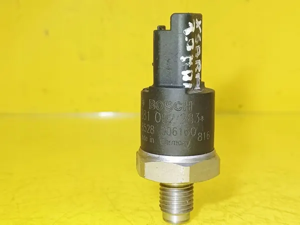 Kraftstoffdrucksensor OEM DRC100886 für Citroen Xsara image 2