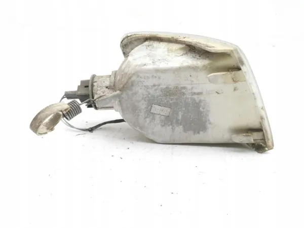 Ford Orion 1991 Pisca Dianteiro OEM 084311523 image 8