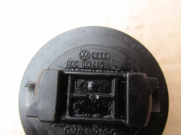 Tapa de combustible Audi Q5 I 8R 06C103485 image 5