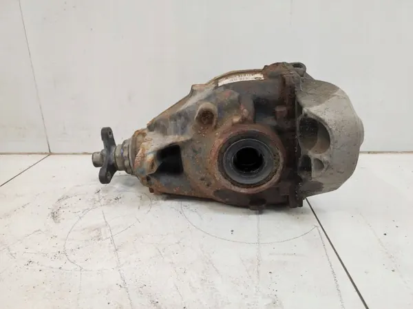 OEM 8485723 Bakdifferential för BMW 3 GT F34 image 5