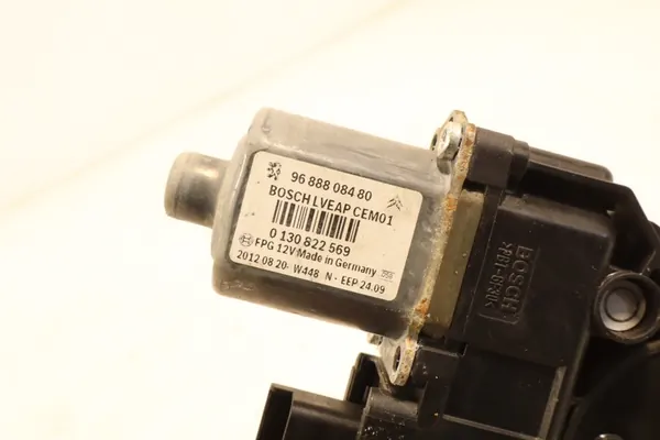 Vasen Takaluukun Moottori Peugeot 508 I image 7