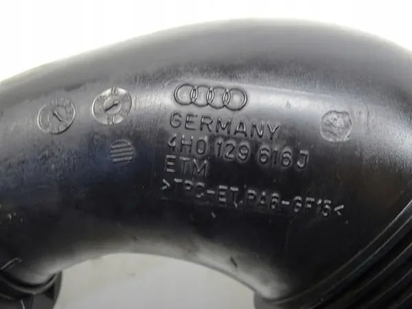 Luftansaugschlauch Audi A8 S8 D4 4.0 TFSI image 3