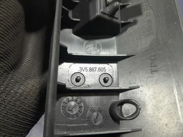 Cubierta maletero Skoda Superb III Lift HB OEM 3V5867605 image 7