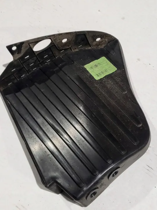 Kia puskurisuojalevy OEM 86696-J7CA0 - Käytetty image 2