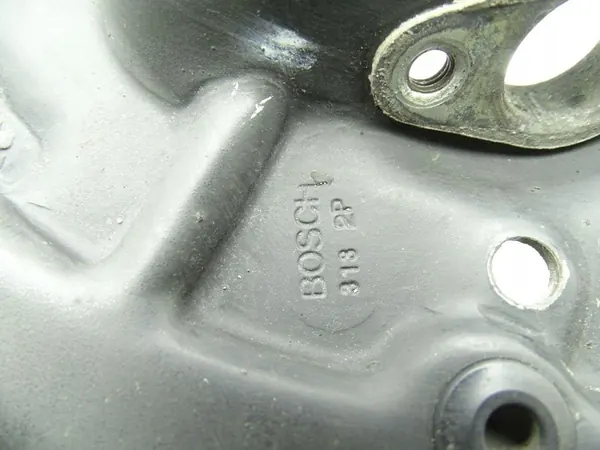 Dacia Lodgy 12-22 Rechte Hintere Bremsabdeckung image 3