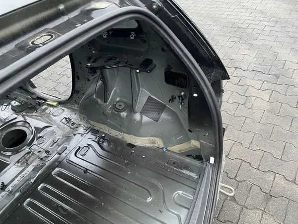 Rear Floor Tray Dacia Duster II image 2