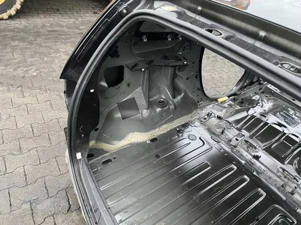 Rear Floor Tray Dacia Duster II image 3