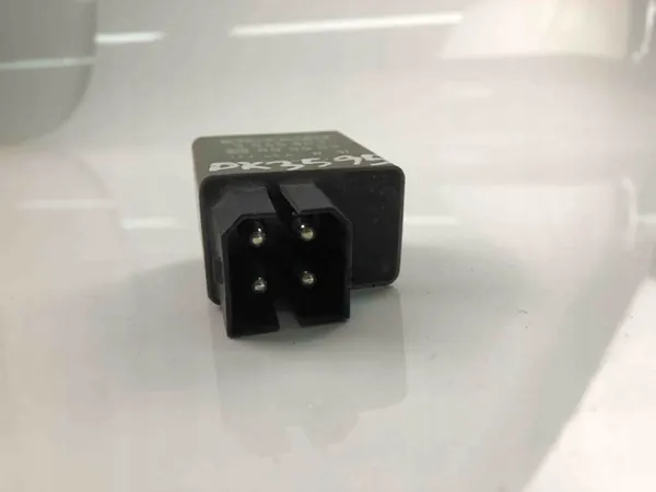 VOLVO 850 Relä 3545803 17775155 1995 image 3