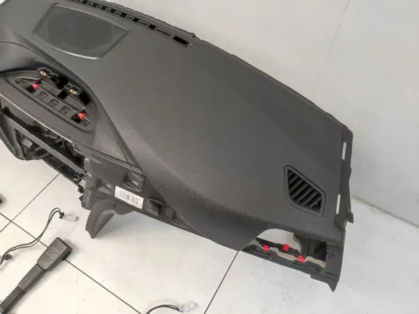 OEM Deska konsola poduszki napinacze eu BMW 3 GT F34:lle image 3