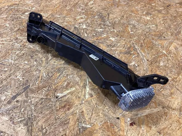 Luz diurna esquerda OEM 9Y0953055A Porsche Cayenne image 4