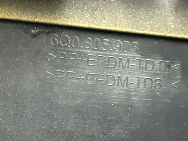 Paraurti anteriore VW Polo IV 4 Cross 6Q0 05-09 image 9