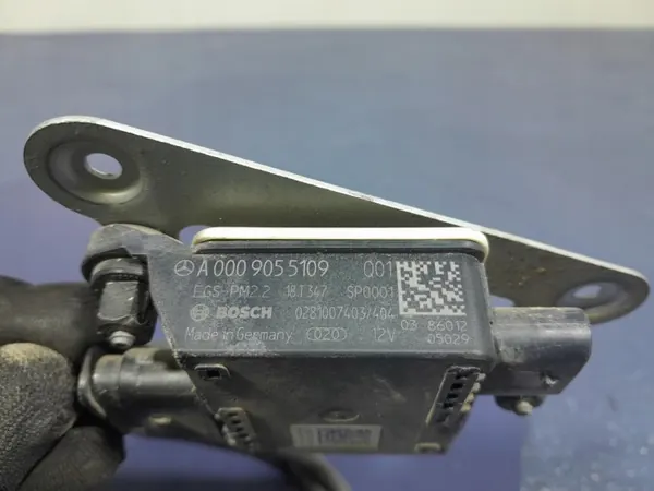 Mercedes Lambda NOX Sensor OEM A0009055109 - Gebraucht image 3