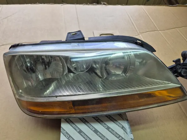 Faróis Fiat Idea Multipla 2005- image 8