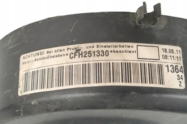 OEM 03L109107E Couvre-Courroie VW Touran 2.0 TDI image 3