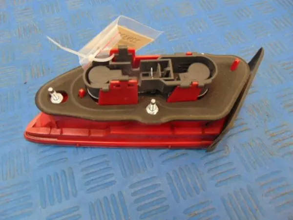 Lâmpada Porta-Malas Alfa Romeo 159 Esquerda OEM F939298002 image 5