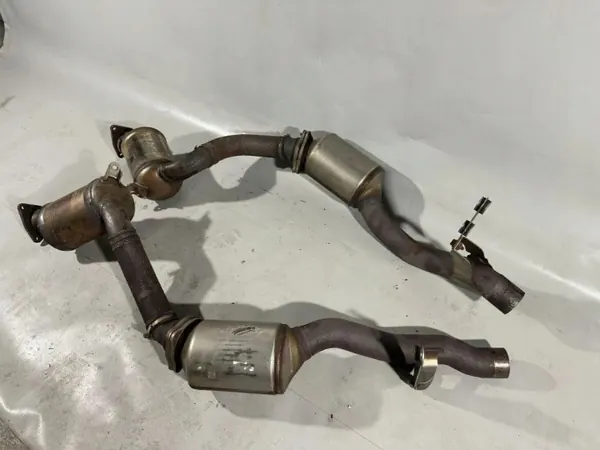 Catalyseur OEM 7P0254301S pour Porsche Cayenne image 5