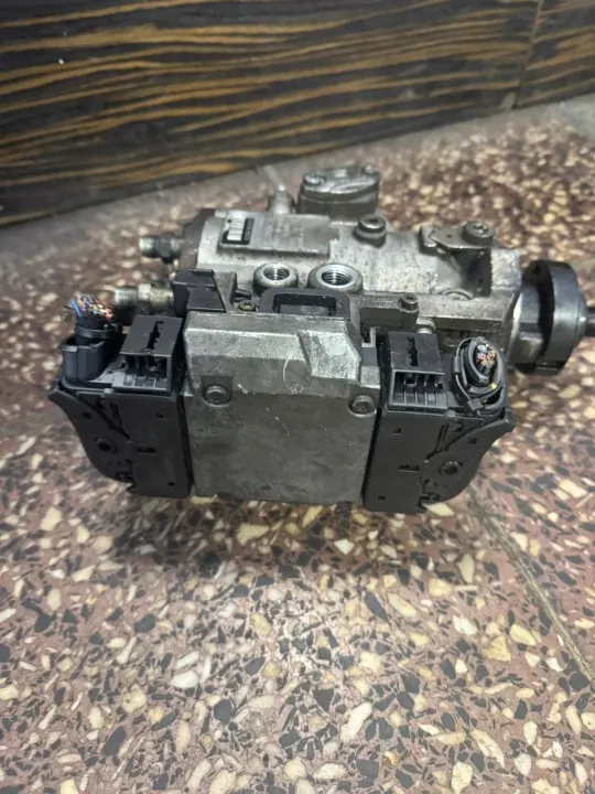 Bosch insprutningspump OEM 0470504203 för Opel Signum image 3
