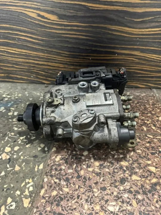 Bosch insprutningspump OEM 0470504203 för Opel Signum image 4