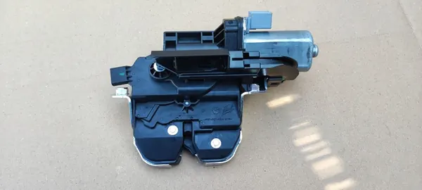 Baklucka Lås Alhambra VW Sharan Touareg image 4