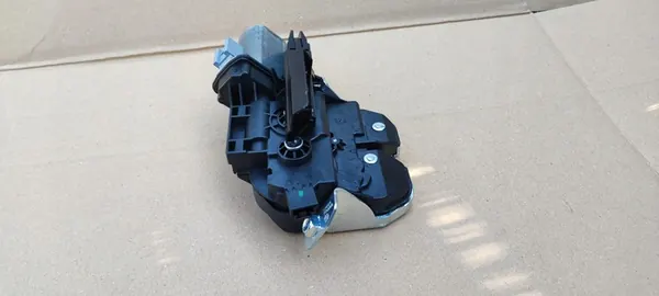 Baklucka Lås Alhambra VW Sharan Touareg image 5