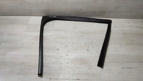 Junta de ventana trasera derecha OEM 1131EL para Alfa Romeo Stelvio image 2
