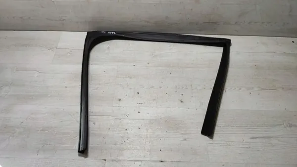 Junta de ventana trasera derecha OEM 1131EL para Alfa Romeo Stelvio image 6