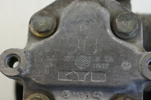 Bomba de direção assistida Volkswagen OE 1J0 422 154 B image 5