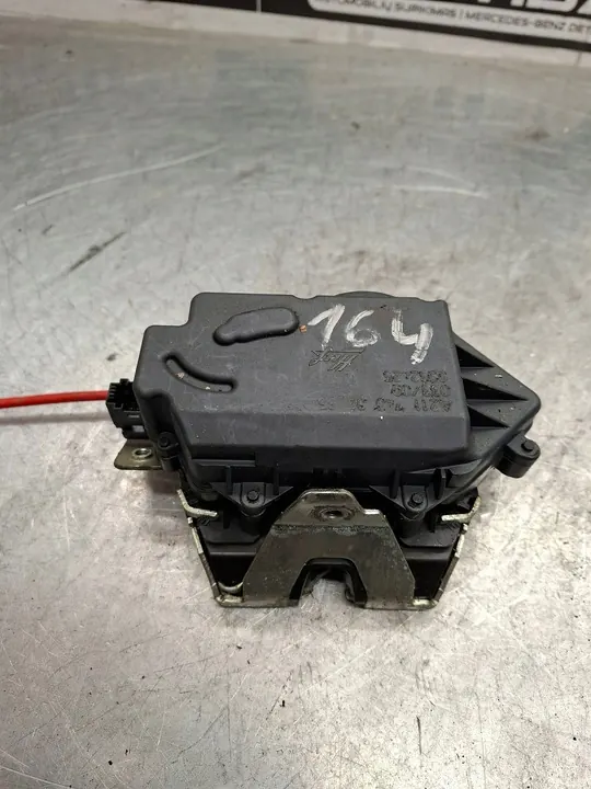 Mercedes-Benz ML W164 Baklucka Lås image 4