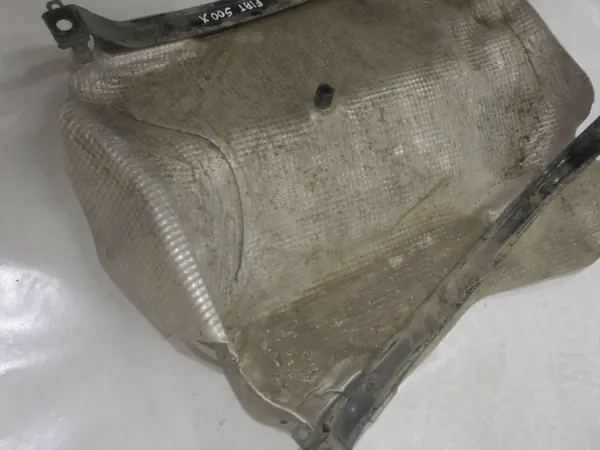 Fiat 500X hitteschild OEM 51940630 - Gebruikt image 4