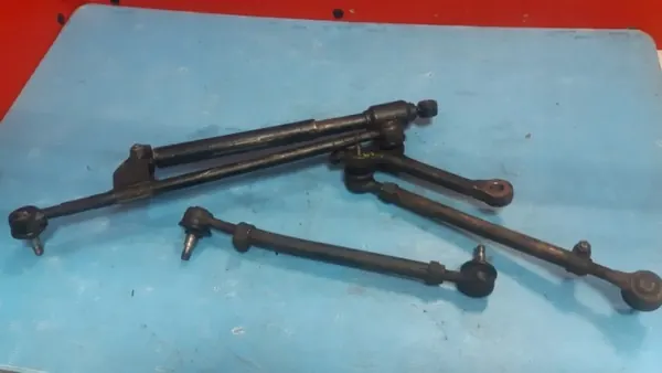 Biellettes de direction Mercedes W123 OEM 566262561 image 2