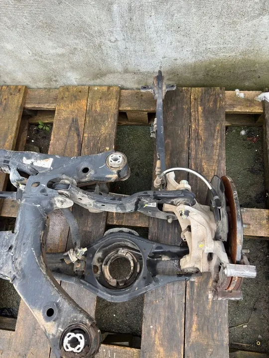 Sospensione posteriore Hyundai Tucson IV OEM image 5