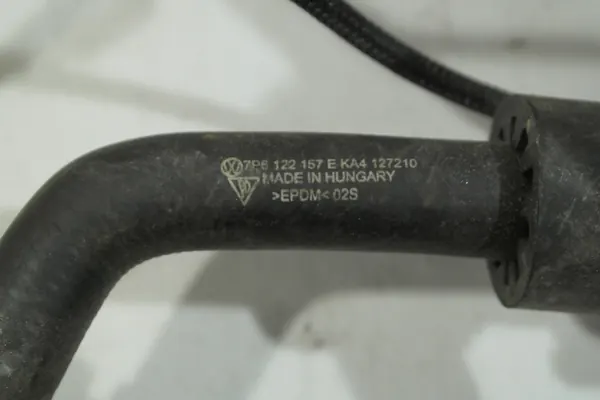 VW Audi Porsche 3.0 TDI Vesiputki 7P6121070AJ image 4