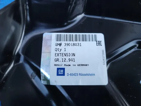 OPEL Astra K Suporte de Para-choque Traseiro Direito 39018031 image 3