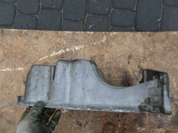 Oljetank Opel Corsa D Astra J 1.4 T 16v A14XER A12XER image 3