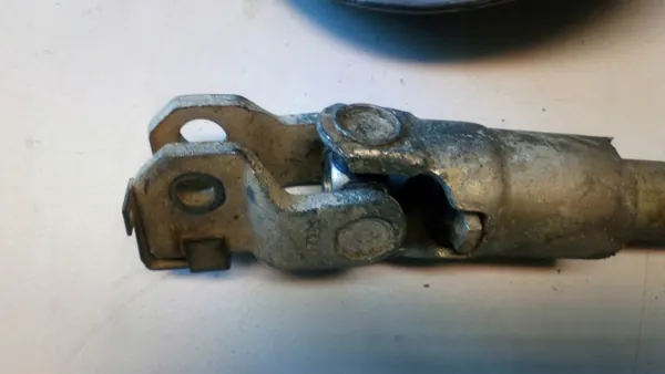 Universalgelenk der Lenksäule Citroen Berlingo II image 2