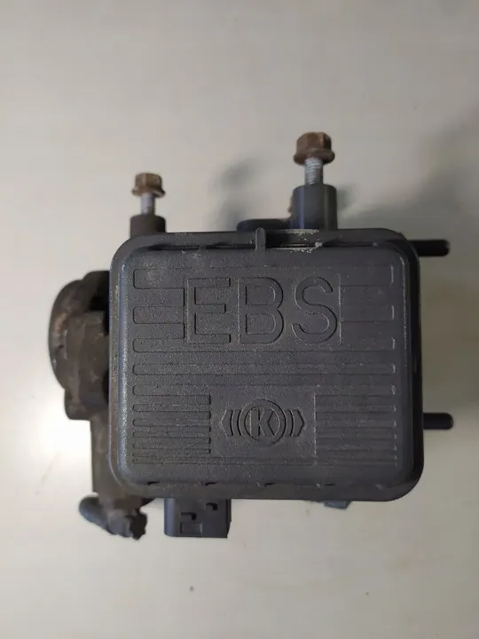 MERCEDES-BENZ ACTROS MP-4 Modulateur de Frein EBS K000920 image 1