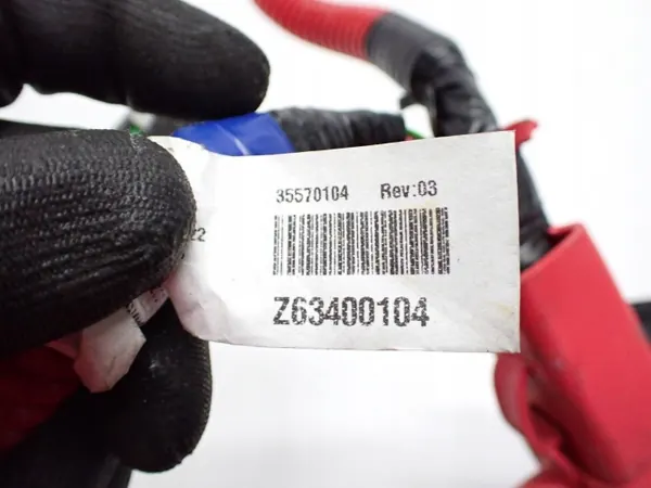 Tesla Batterikabelklämma OEM 2489058-01-B Begagnad image 7