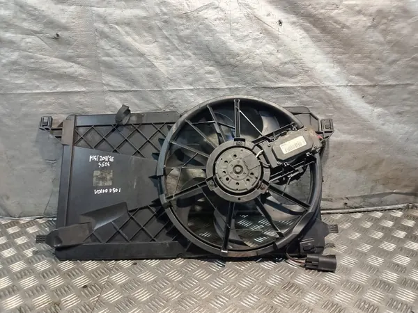 Käytetty jäähdytinpuhallin OEM 1137328148 Volvo V50 1.6D:lle image 2