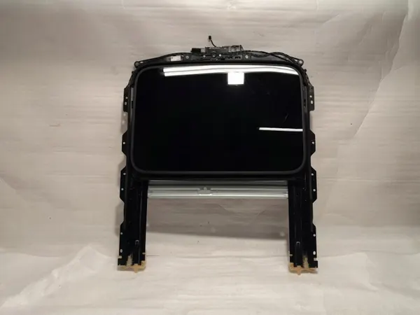 Toit Ouvrant Audi A4 B9 Complet OEM 8W5877255 image 4