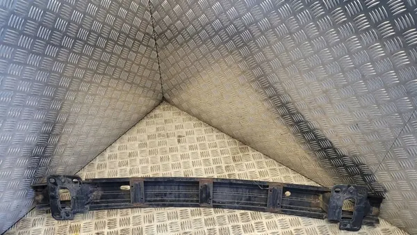 Hyundai i30 2007 Feixe de Para-choque Frontal image 7