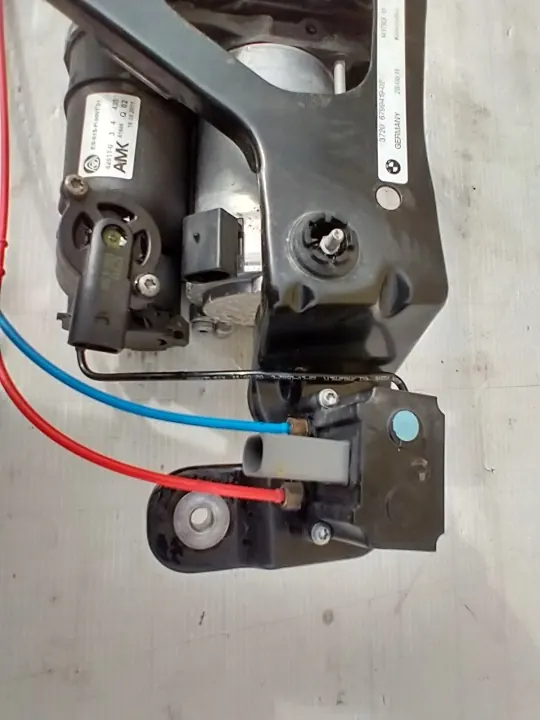 OEM 6799419 Luftfeder-Kompressor für BMW X5 E70/X6 E71 image 8